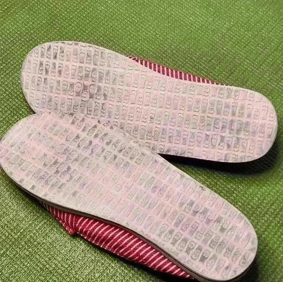 Sanuk slip on casual flat loafer shoes red and white stretch size 8USA - Picture 12 of 14